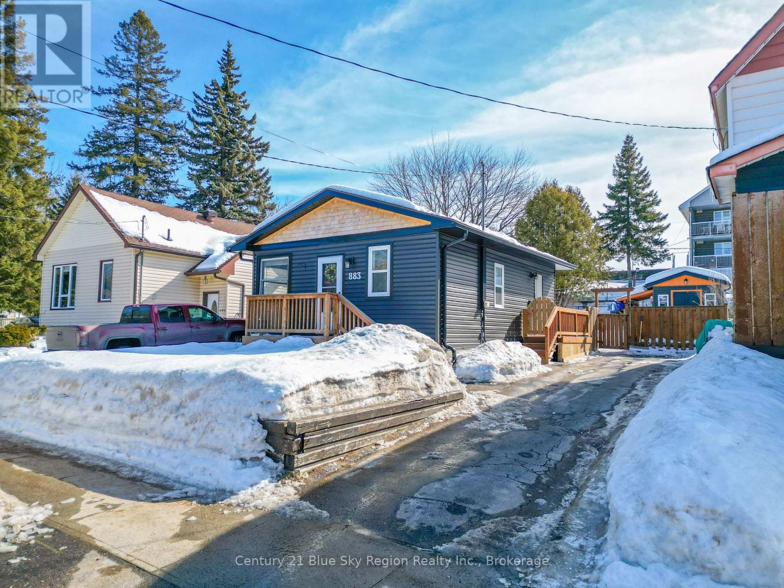 883 Hammond Street, North Bay (Central), Ontario  P1B 2H5 - Photo 2 - X12862558