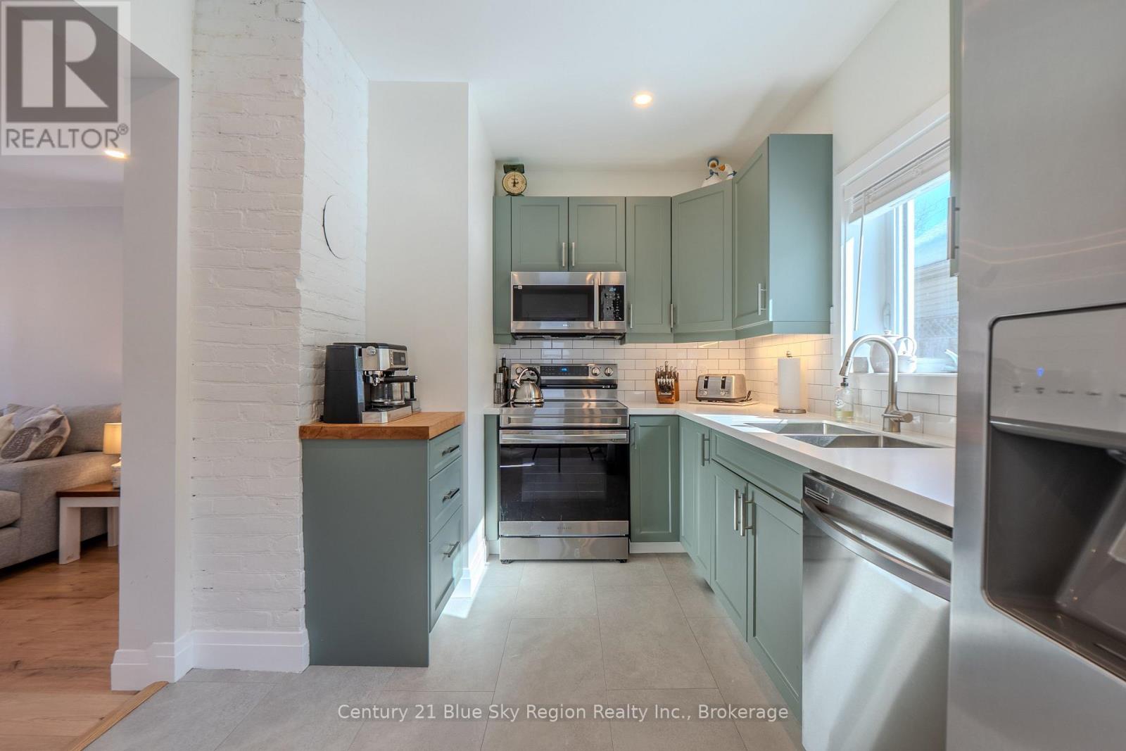 883 Hammond Street, North Bay (Central), Ontario  P1B 2H5 - Photo 7 - X12862558