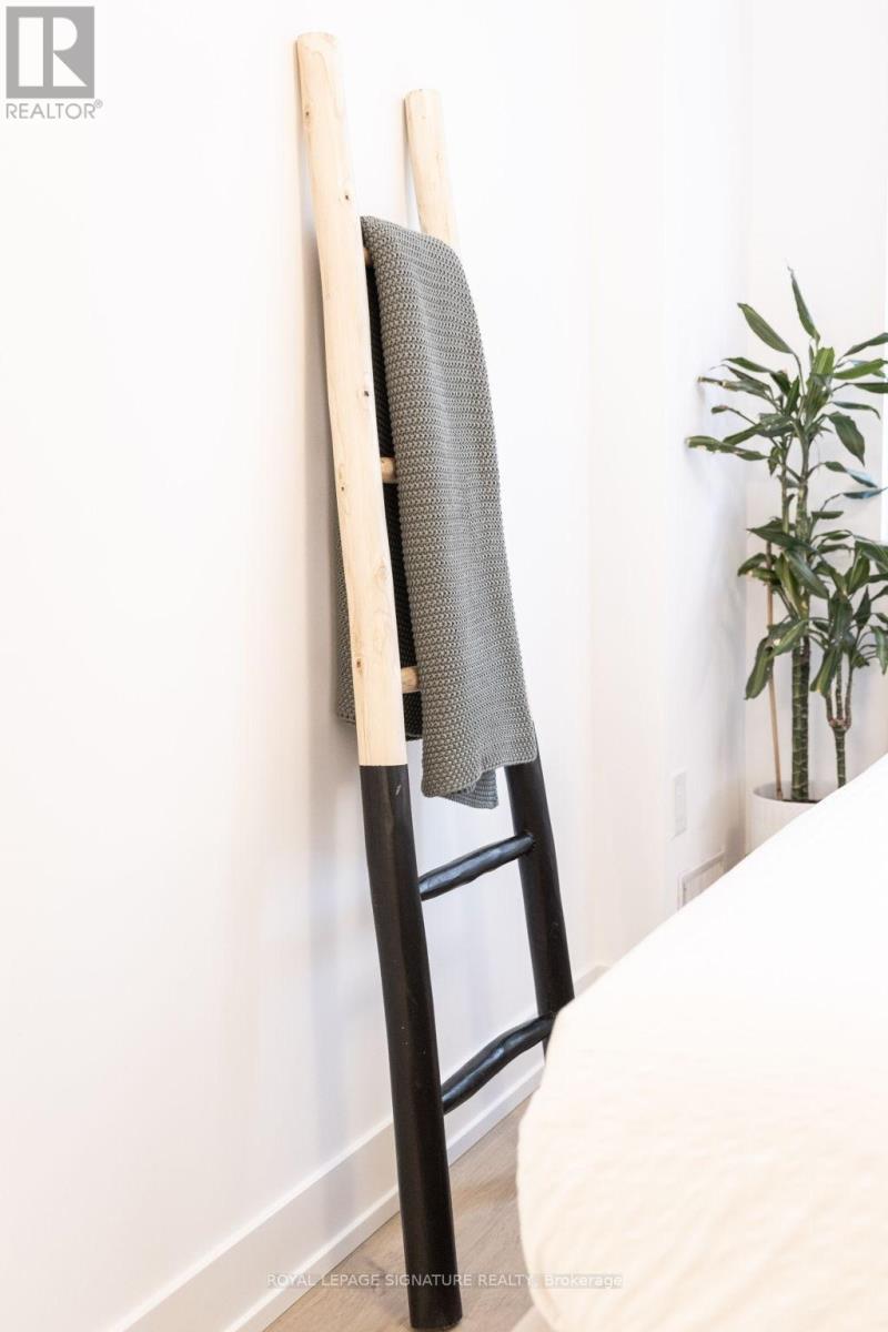 239 - 760 Lawrence Avenue, Toronto, Ontario  M6A 3E7 - Photo 9 - W12808318