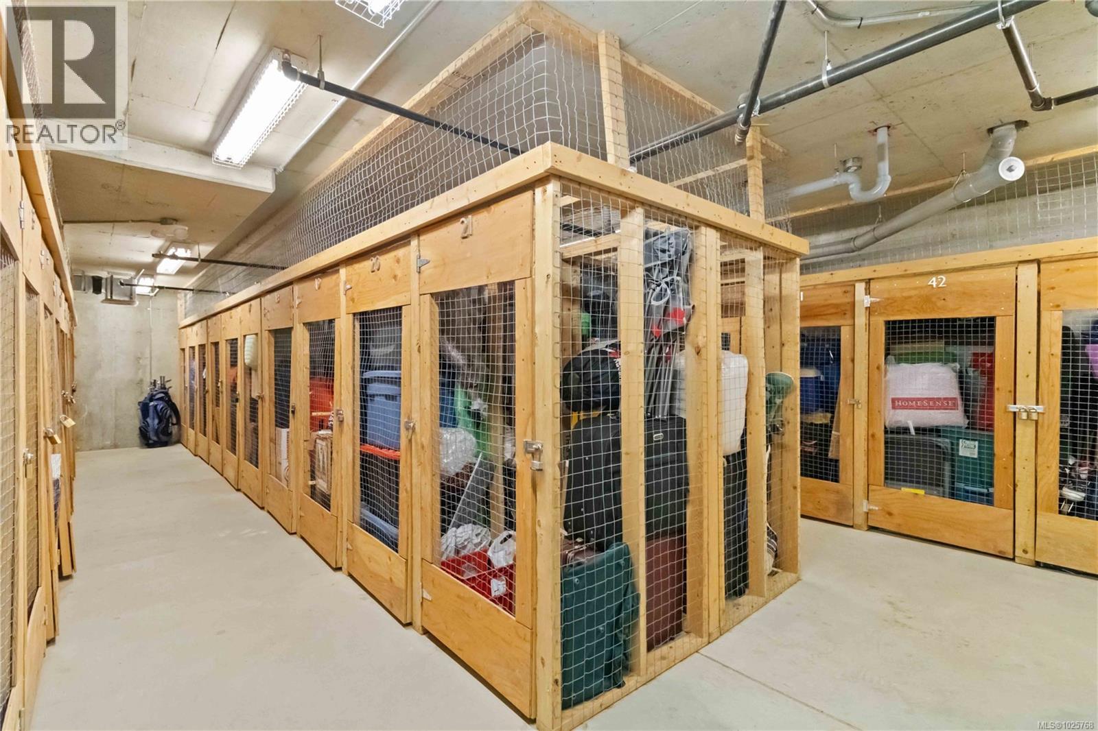 112 4529 West Saanich Rd, Saanich, British Columbia  V8Z 3G3 - Photo 20 - 1025768