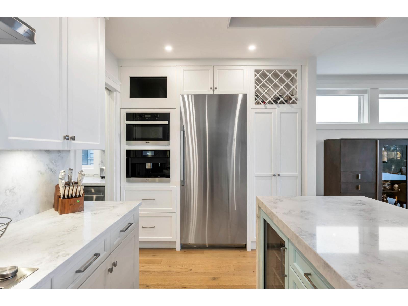 35904 Timberlane Drive, Abbotsford, British Columbia  V3G 1G3 - Photo 7 - R3097000