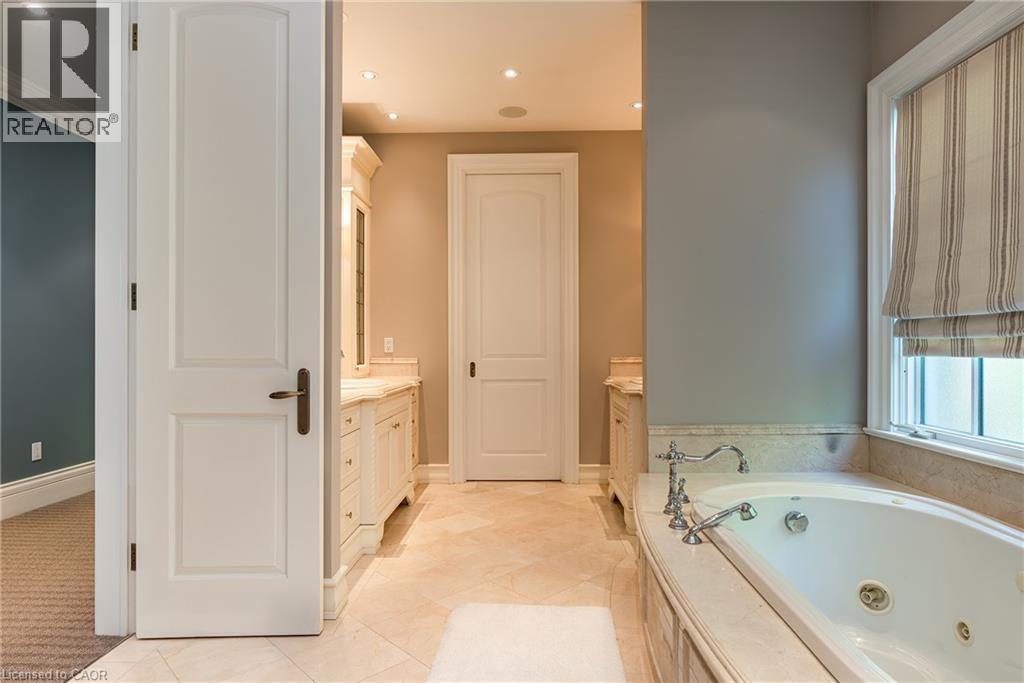 38 Shorewood Place, Oakville, Ontario  L6K 3Y4 - Photo 23 - 40790661