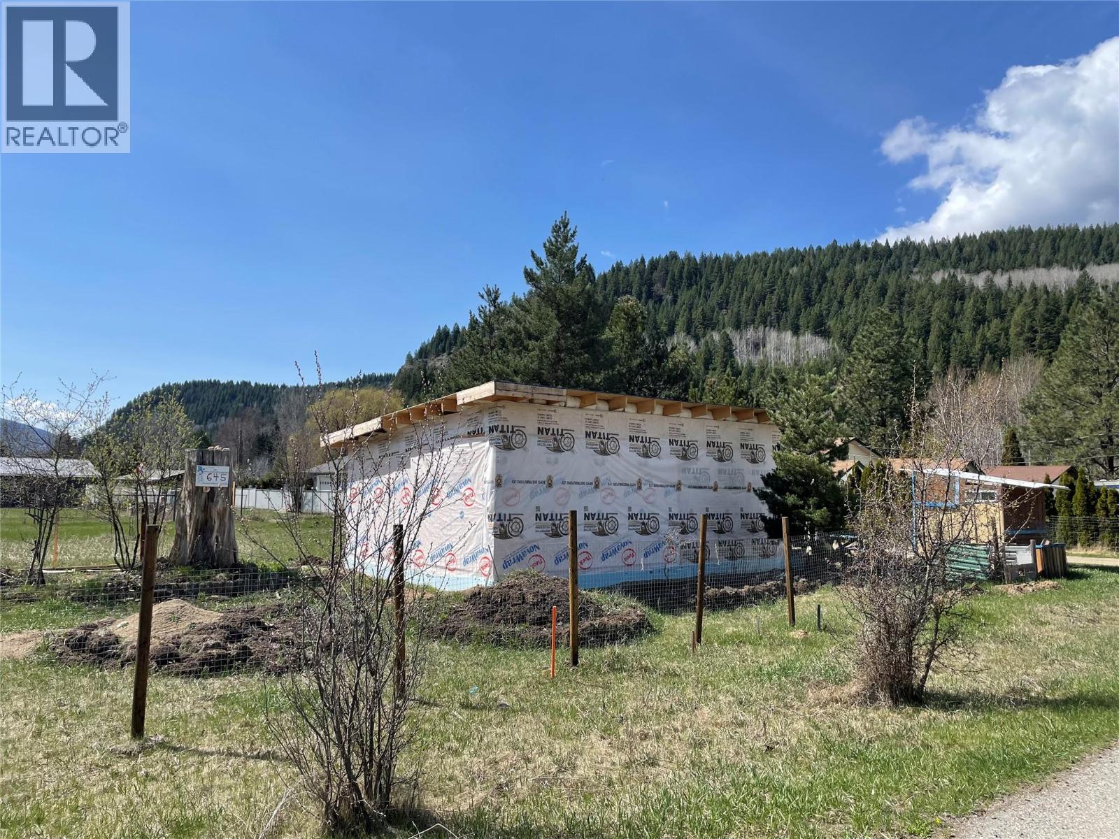 645 Government Avenue N, Greenwood, British Columbia  V0H 1J0 - Photo 2 - 10362136