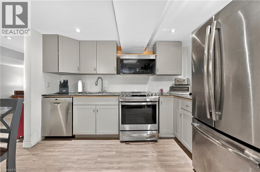 15 Swan Drive, St. Catharines, Ontario  L2T 2C2 - Photo 21 - 40797057