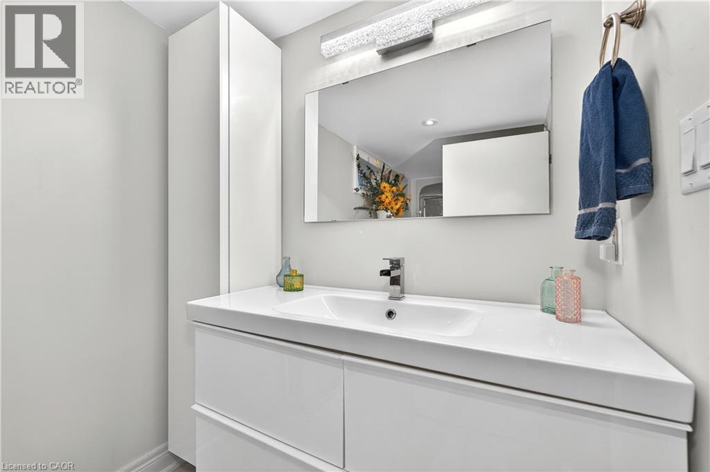 15 Swan Drive, St. Catharines, Ontario  L2T 2C2 - Photo 24 - 40797057