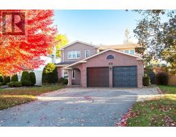 37 PARKWAY AVENUE, Kawartha Lakes, Ontario