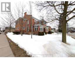 UNIT 3 - 35 KING STREET, Prince Edward County, Ontario