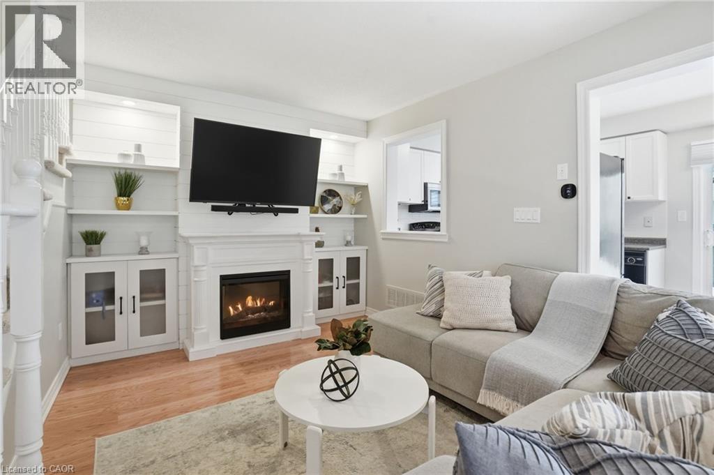 66 Blue Sky Trail, Waterdown, Ontario  L8B 0X6 - Photo 10 - 40810329