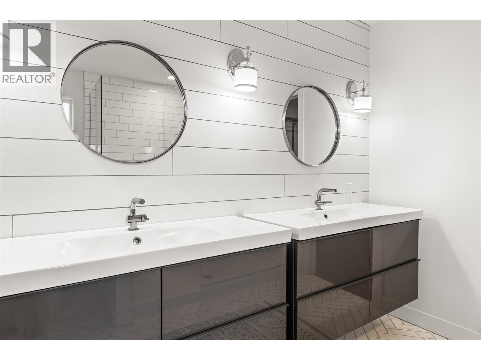 4160 Noble Road, Spallumcheen, British Columbia  V4Y 0K8 - Photo 47 - 10376174