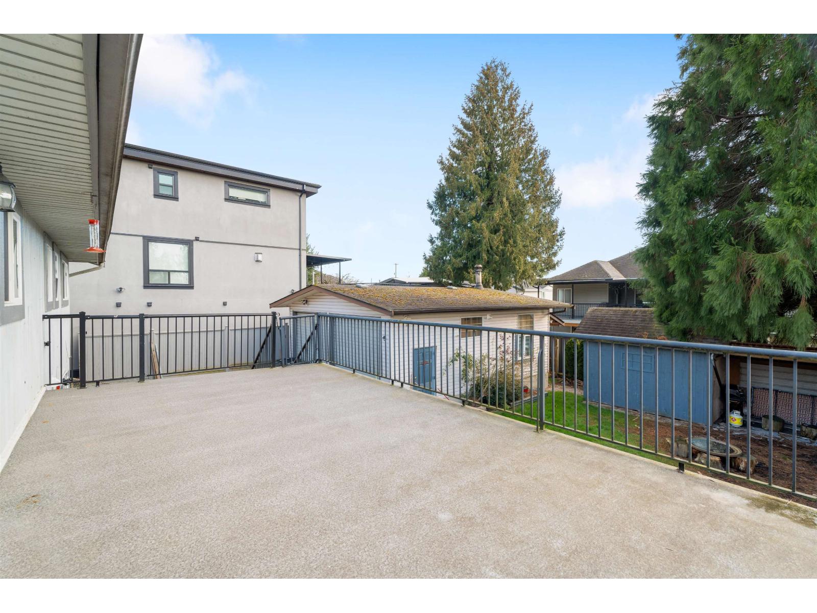 13822 92a Avenue, Surrey, British Columbia  V3V 6Y6 - Photo 25 - R3097006