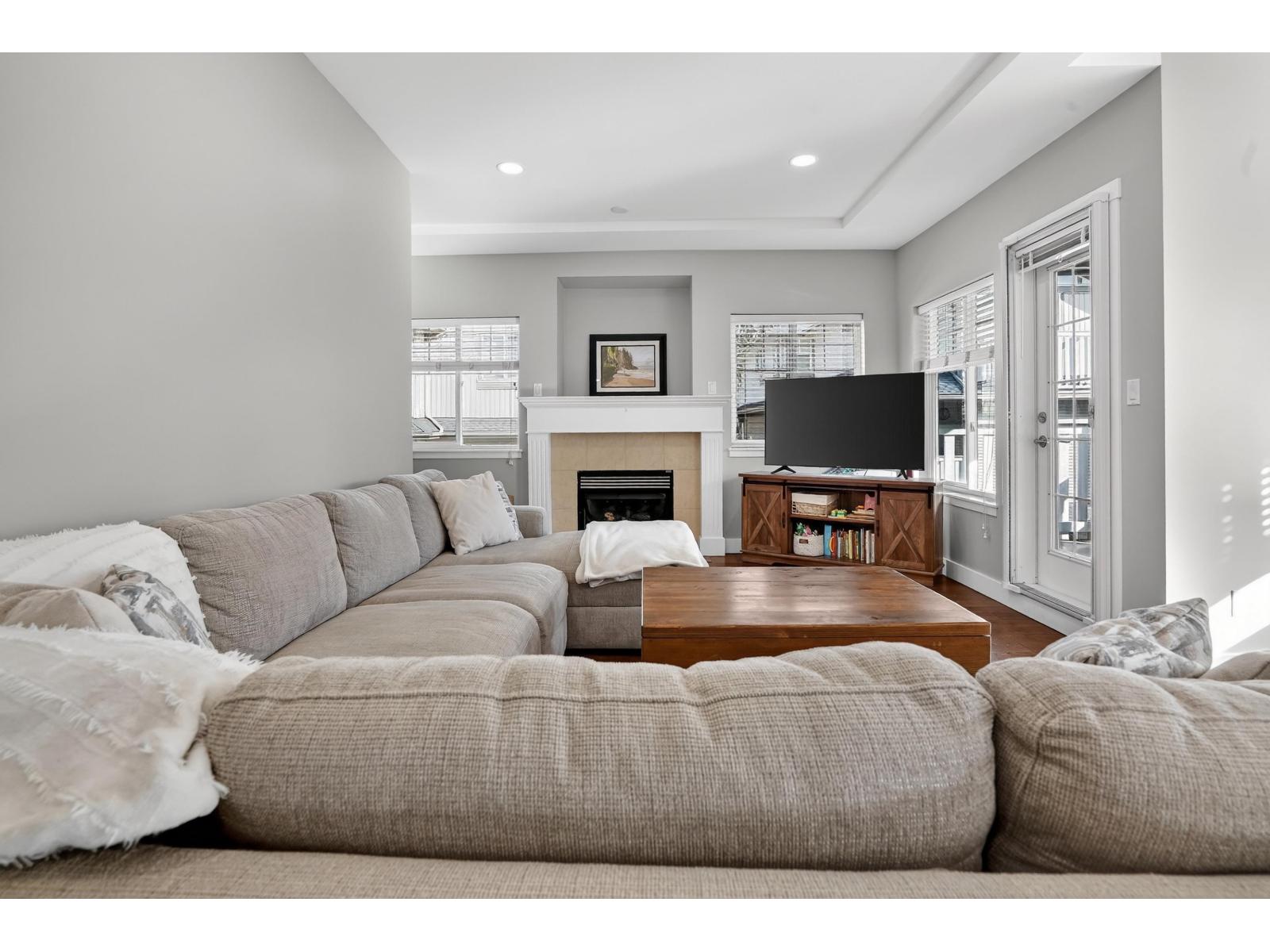 11 2733 Parkway Drive, Surrey, British Columbia  V4P 3P7 - Photo 5 - R3088483