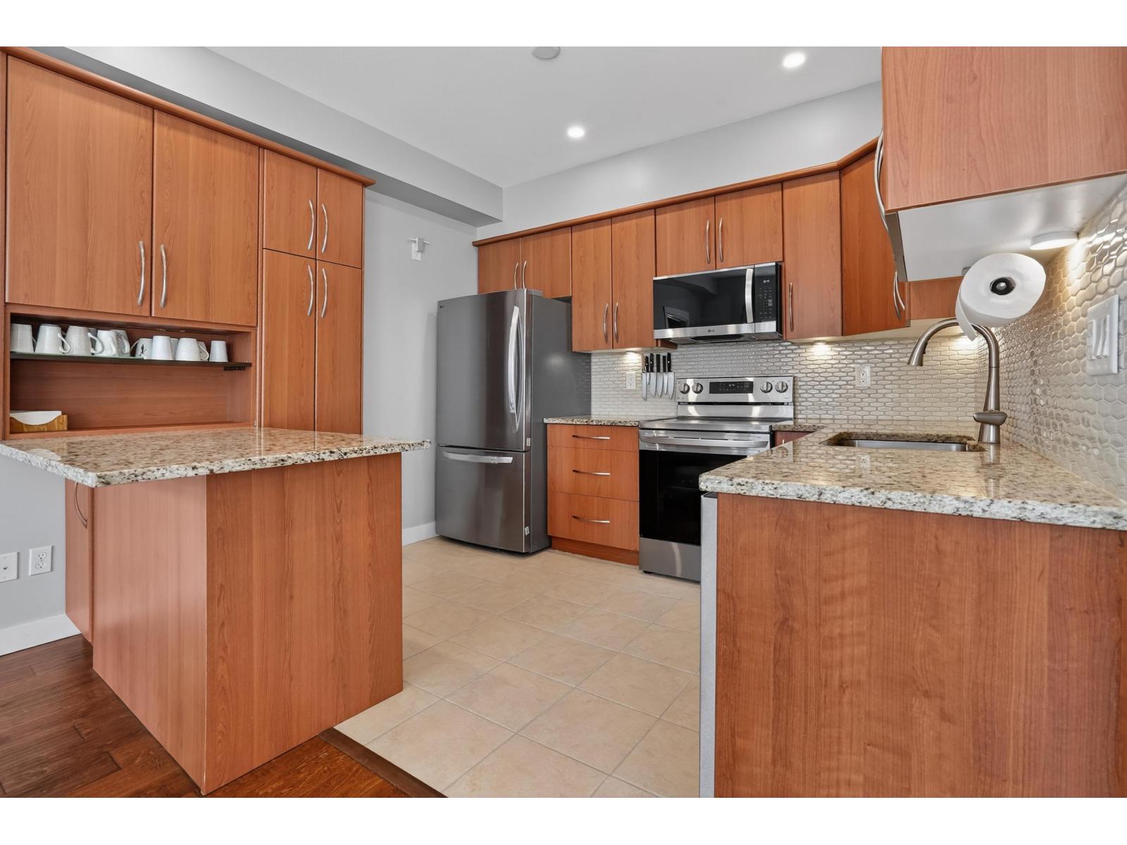 11 2733 Parkway Drive, Surrey, British Columbia  V4P 3P7 - Photo 8 - R3088483