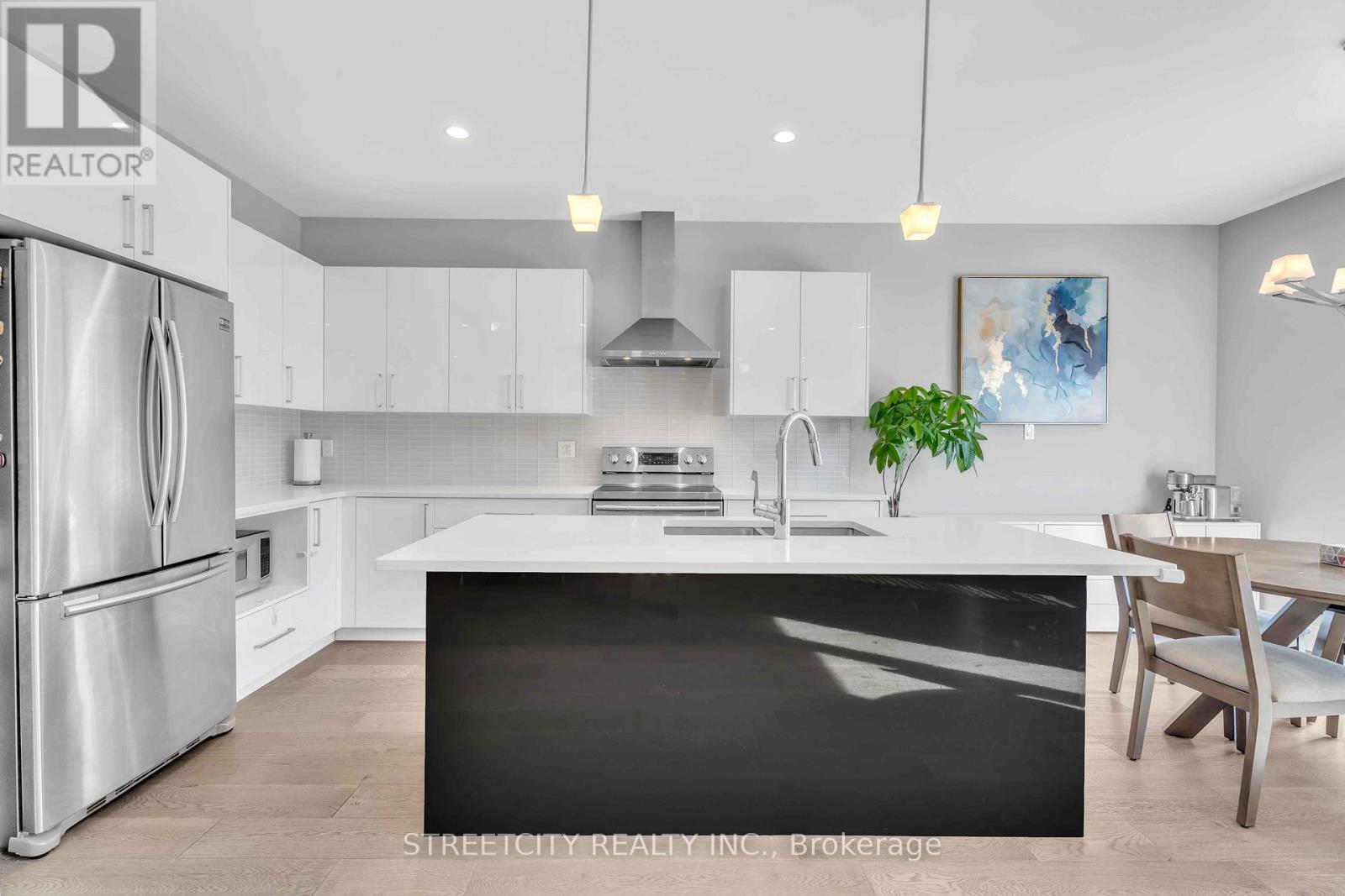 2167 Wateroak Drive, London North, Ontario  N6G 0P9 - Photo 13 - X12862420