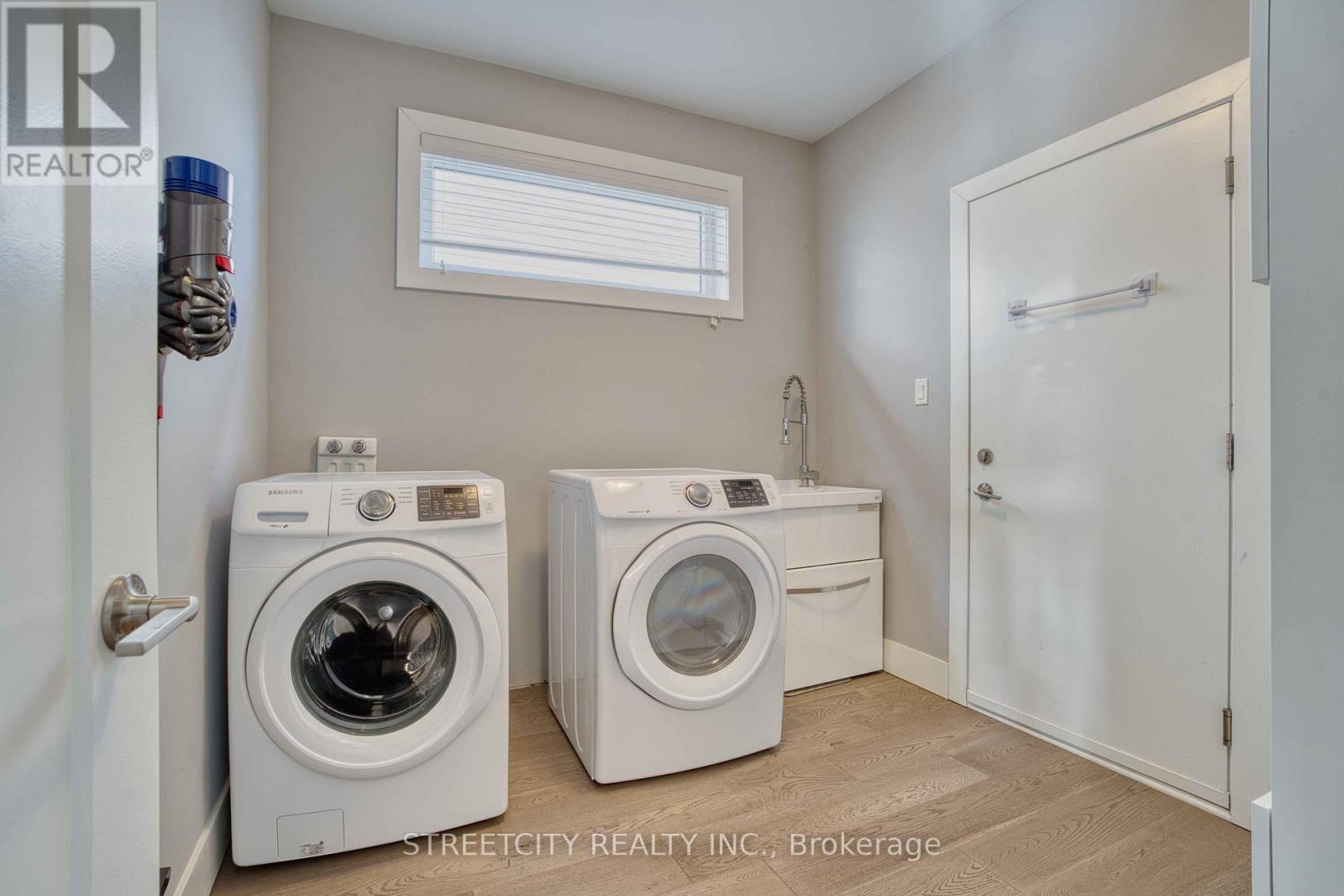 2167 Wateroak Drive, London North, Ontario  N6G 0P9 - Photo 19 - X12862420