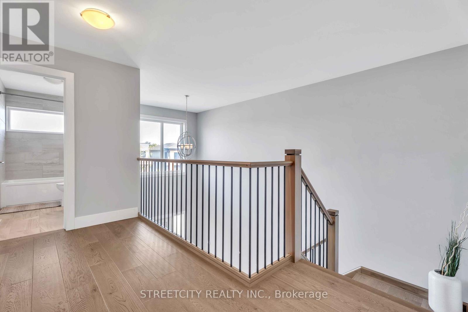 2167 Wateroak Drive, London North, Ontario  N6G 0P9 - Photo 20 - X12862420