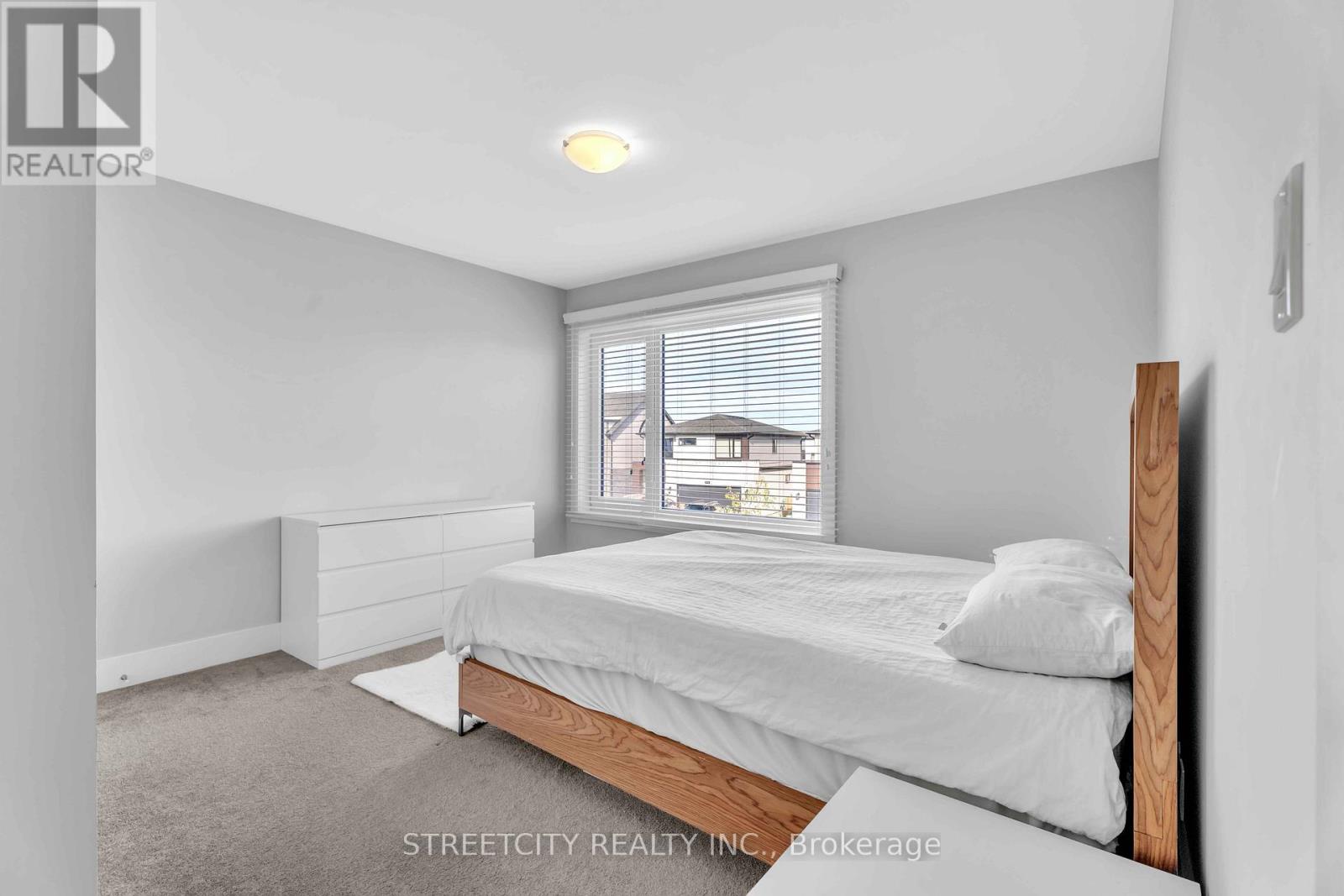 2167 Wateroak Drive, London North, Ontario  N6G 0P9 - Photo 26 - X12862420