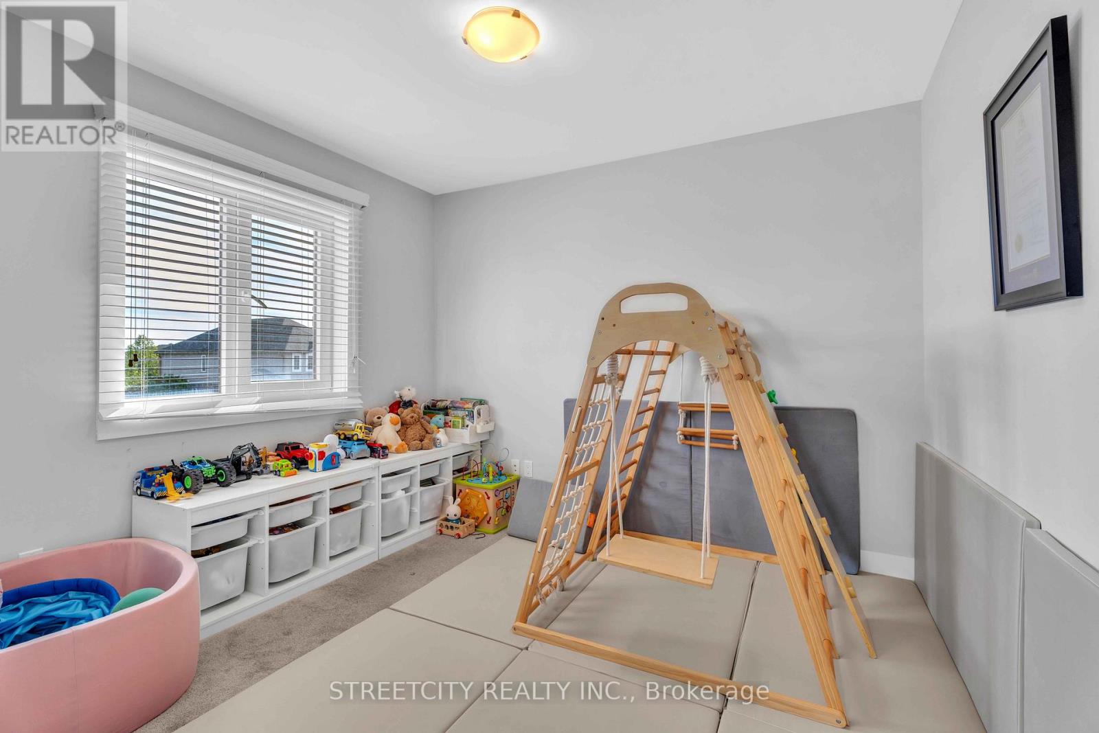 2167 Wateroak Drive, London North, Ontario  N6G 0P9 - Photo 31 - X12862420