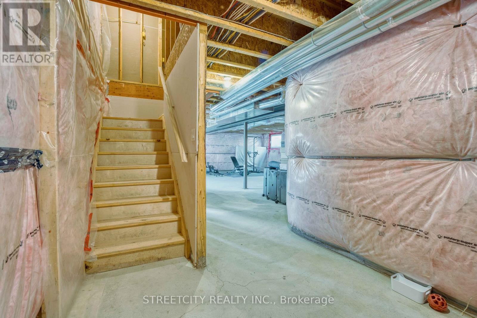 2167 Wateroak Drive, London North, Ontario  N6G 0P9 - Photo 33 - X12862420