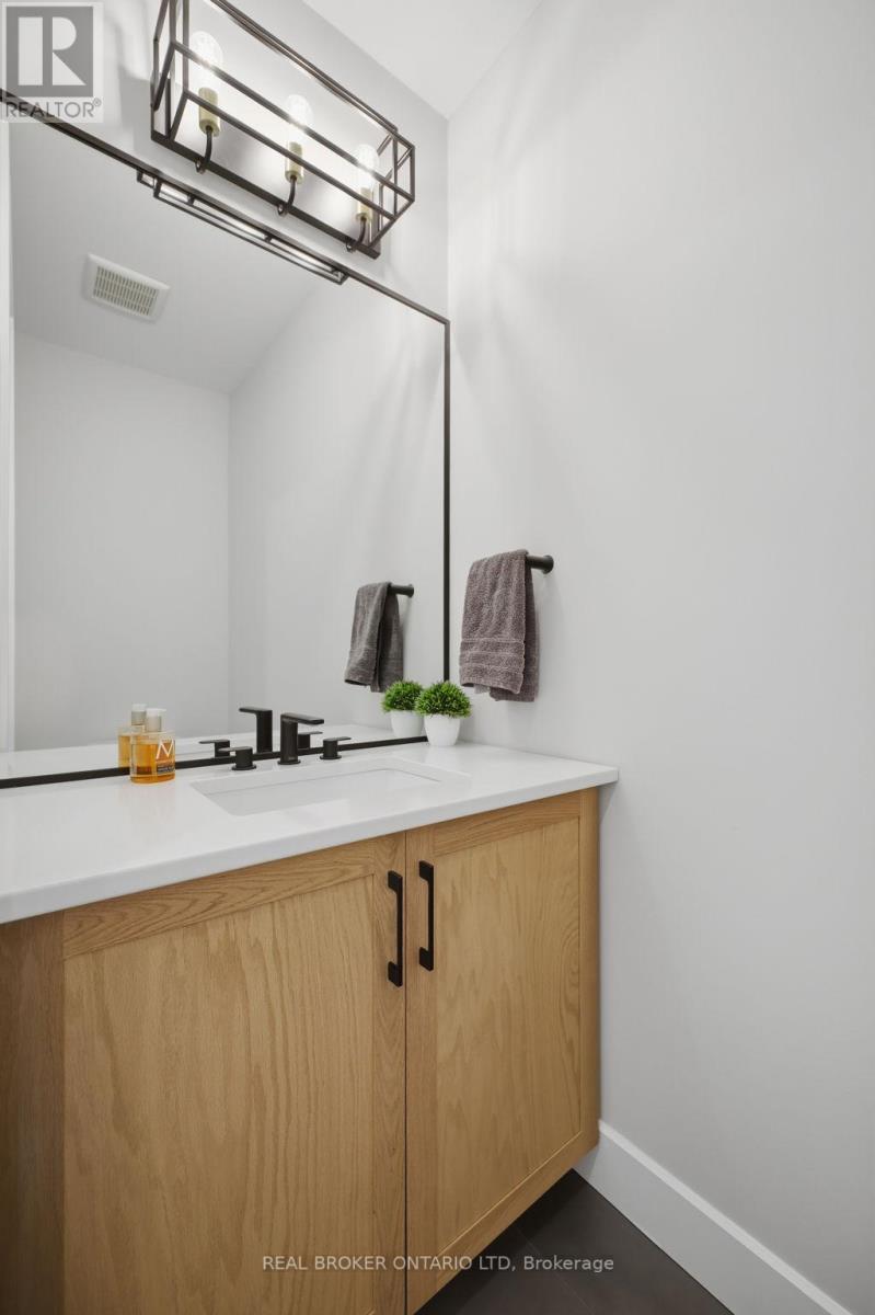 1600 Medway Park Drive, London North, Ontario  N6G 3W1 - Photo 14 - X12862522