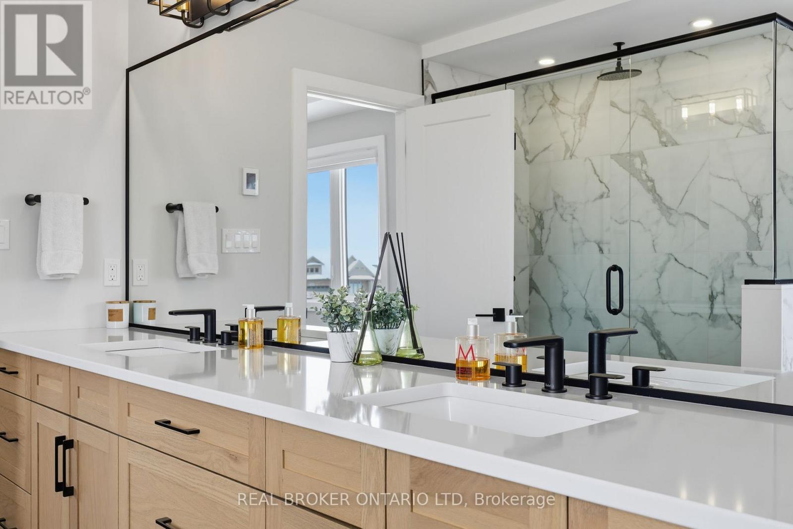 1600 Medway Park Drive, London North, Ontario  N6G 3W1 - Photo 23 - X12862522