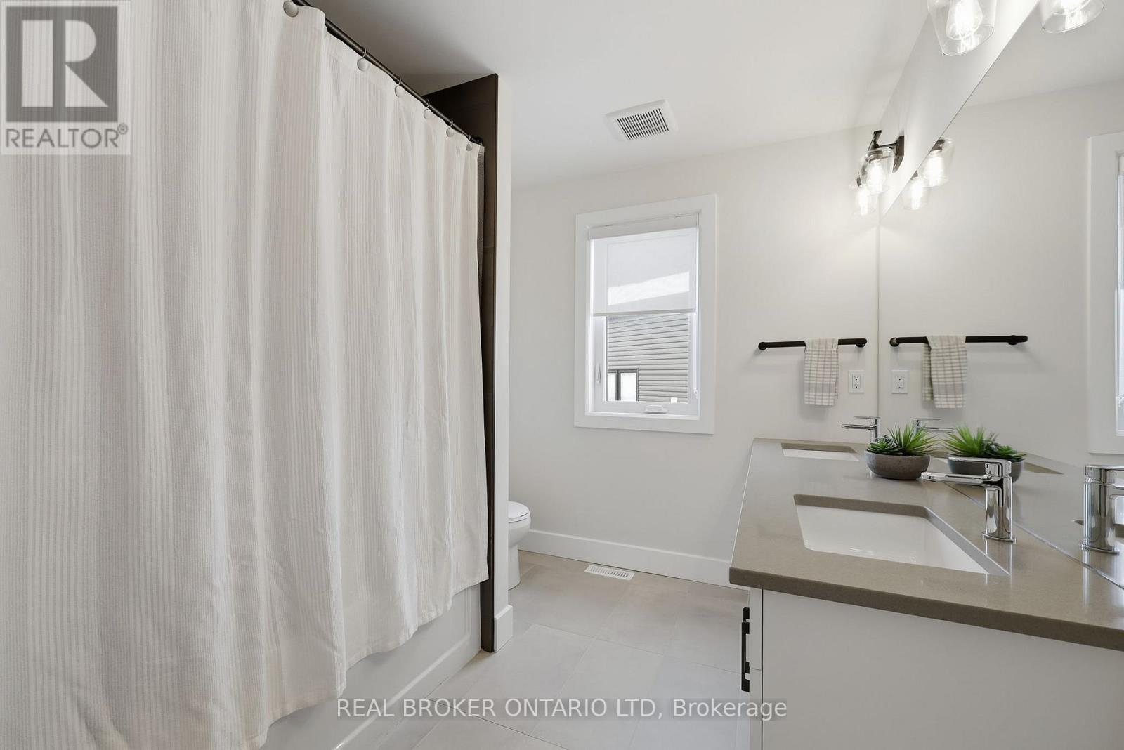 1600 Medway Park Drive, London North, Ontario  N6G 3W1 - Photo 36 - X12862522