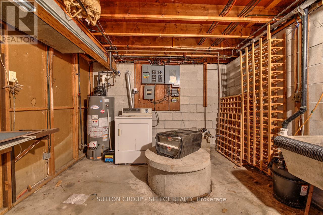 Photo 18 of 20 for 10296 Pines Parkway