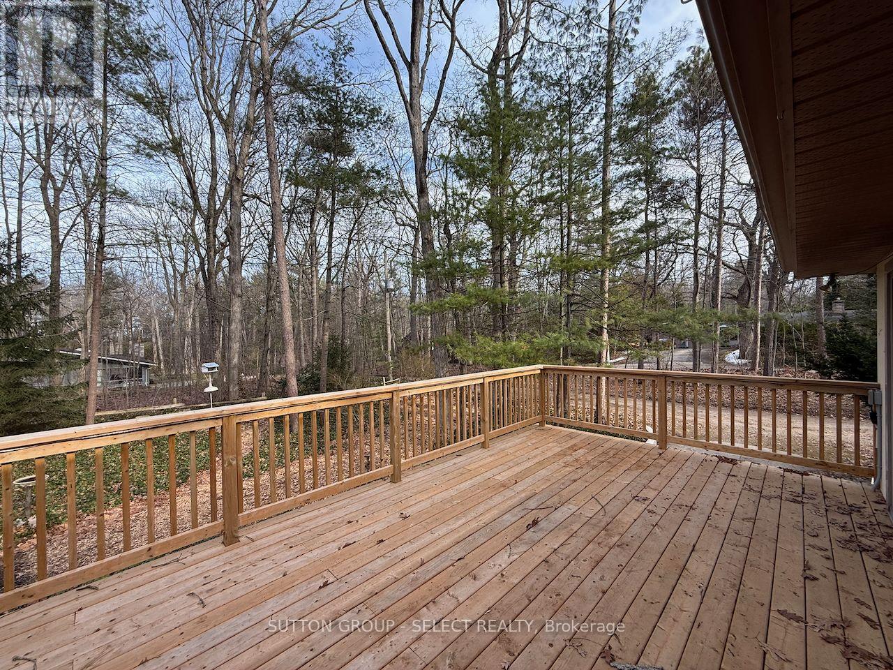 Photo 6 of 20 for 10296 Pines Parkway