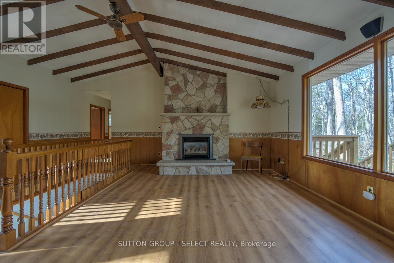 Photo 8 of 20 for 10296 Pines Parkway