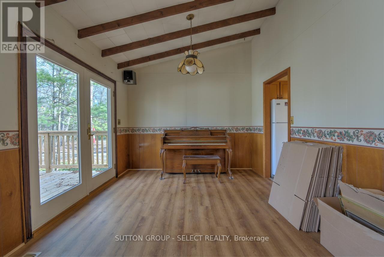 Photo 9 of 20 for 10296 Pines Parkway