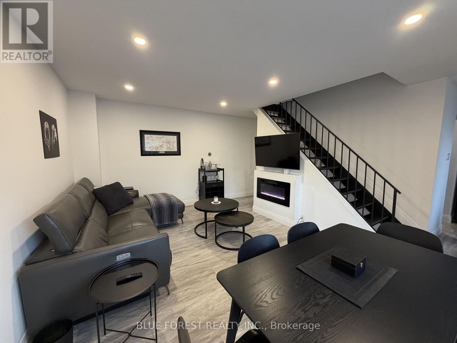 4 - 70 Fiddlers Green Road E, London North, Ontario  N6H 4R4 - Photo 5 - X12862626