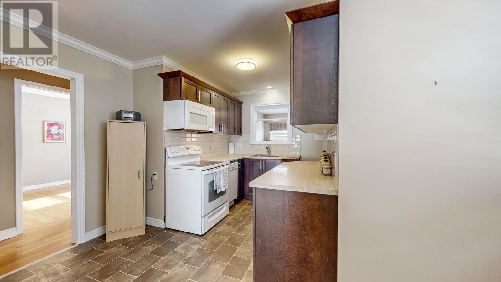 27 Glendale Avenue, Mount Pearl, Newfoundland & Labrador  A1N 1N1 - Photo 15 - 1294638