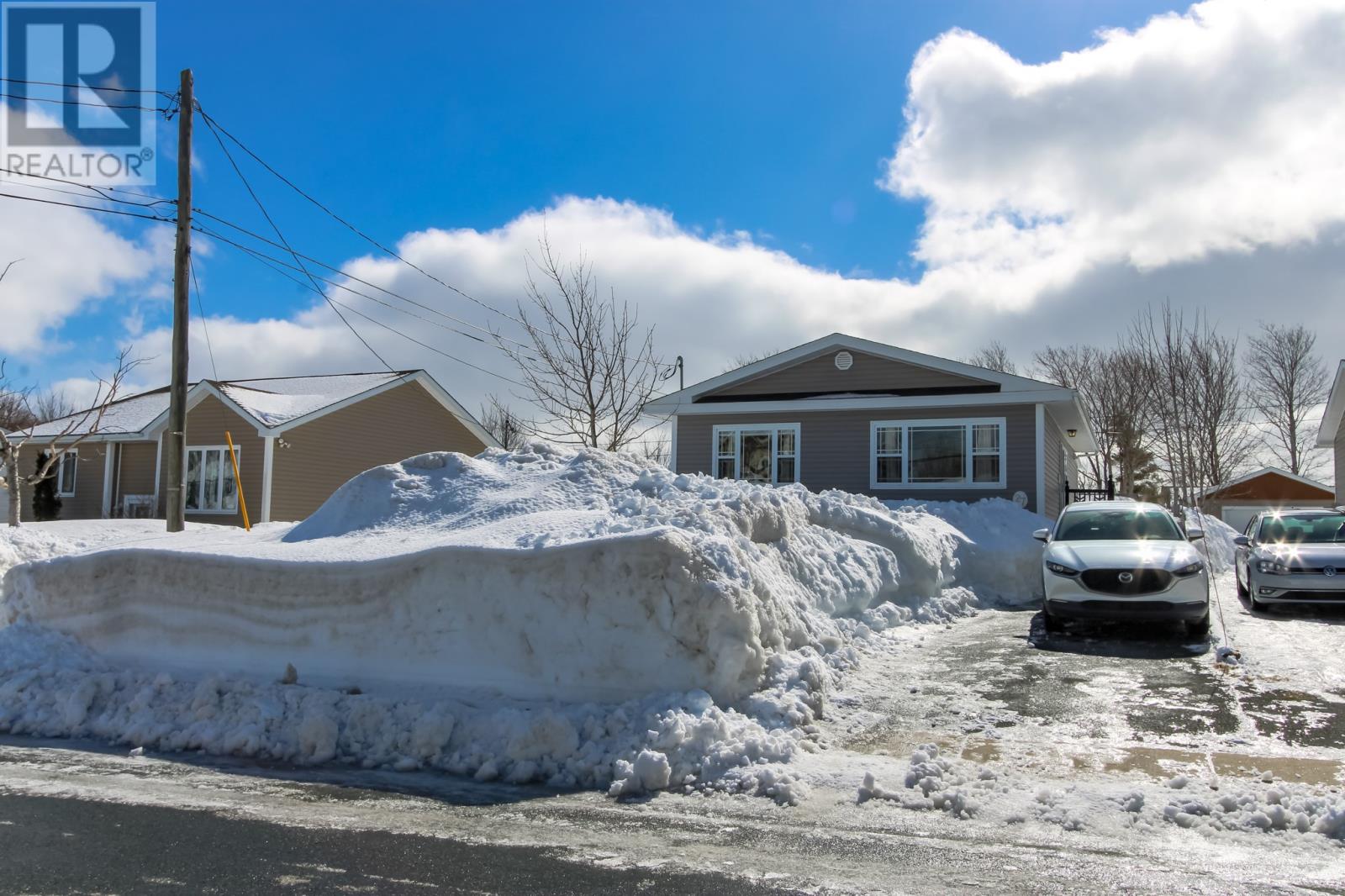 27 Glendale Avenue, Mount Pearl, Newfoundland & Labrador  A1N 1N1 - Photo 2 - 1294638