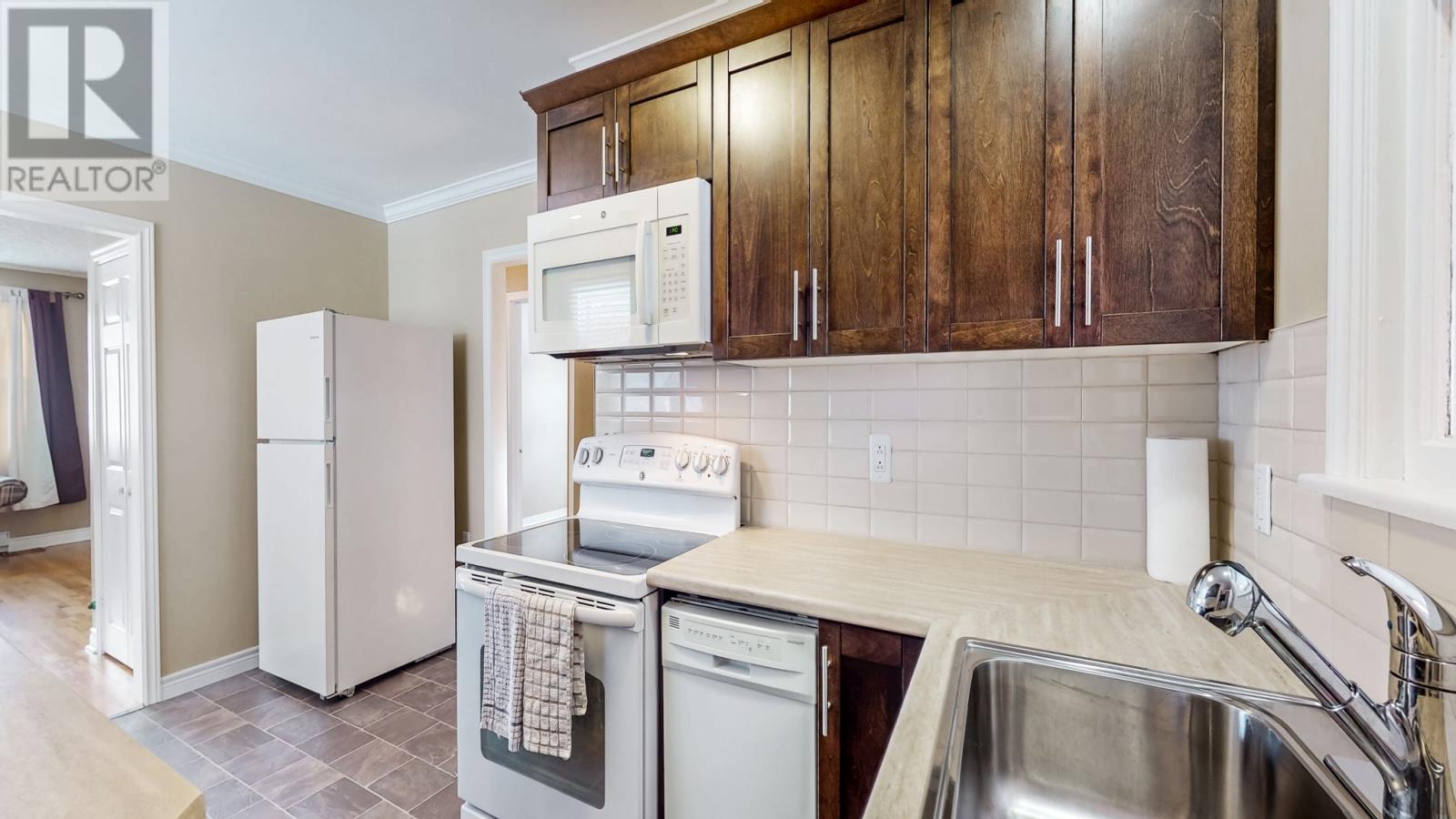 27 Glendale Avenue, Mount Pearl, Newfoundland & Labrador  A1N 1N1 - Photo 20 - 1294638