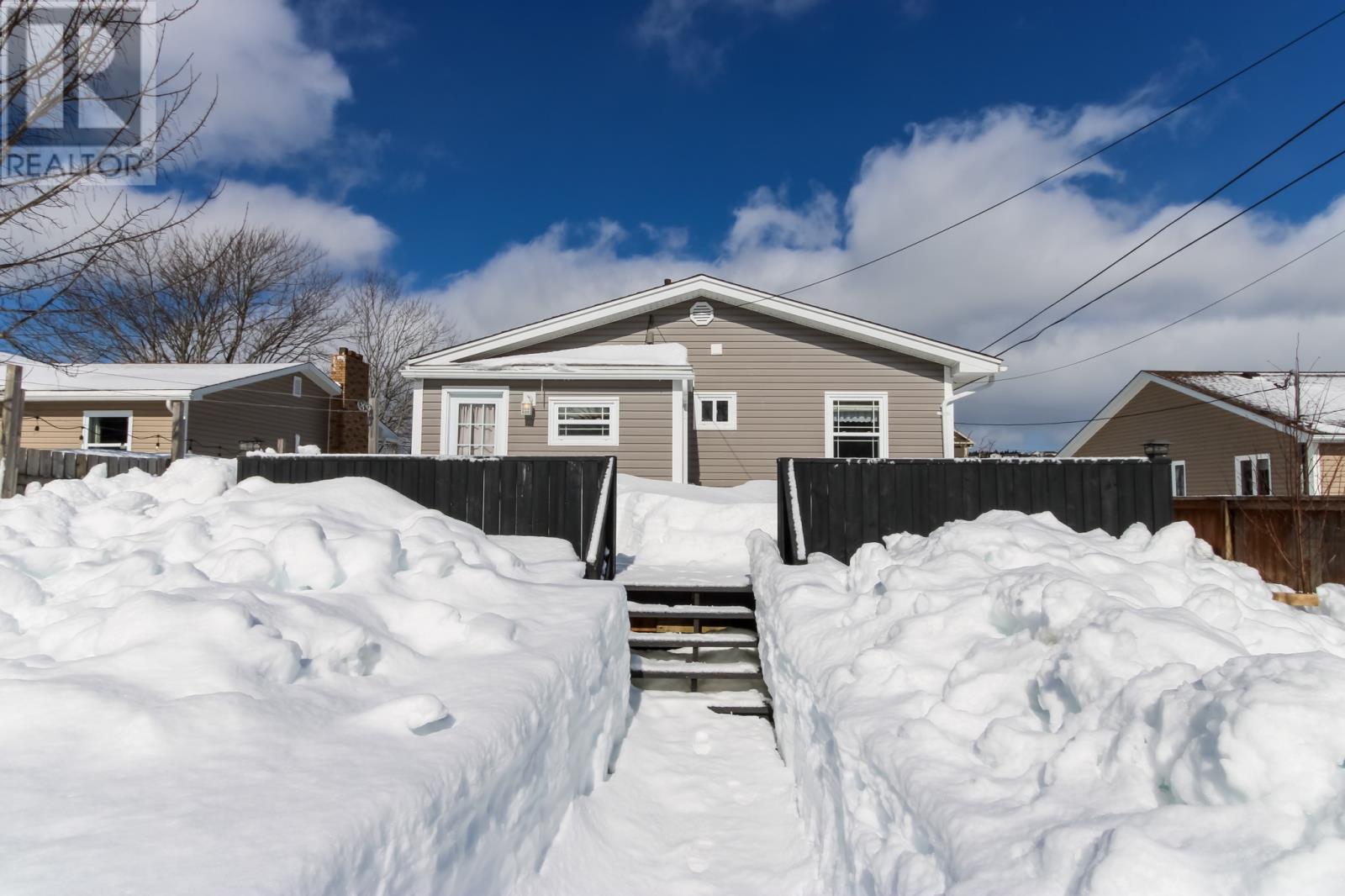 27 Glendale Avenue, Mount Pearl, Newfoundland & Labrador  A1N 1N1 - Photo 3 - 1294638