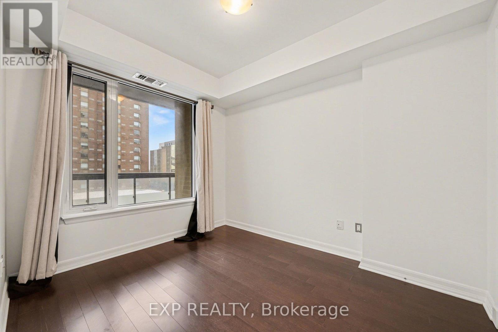 510 - 238 Besserer Street, Ottawa, Ontario  K1N 6B1 - Photo 13 - X12862424