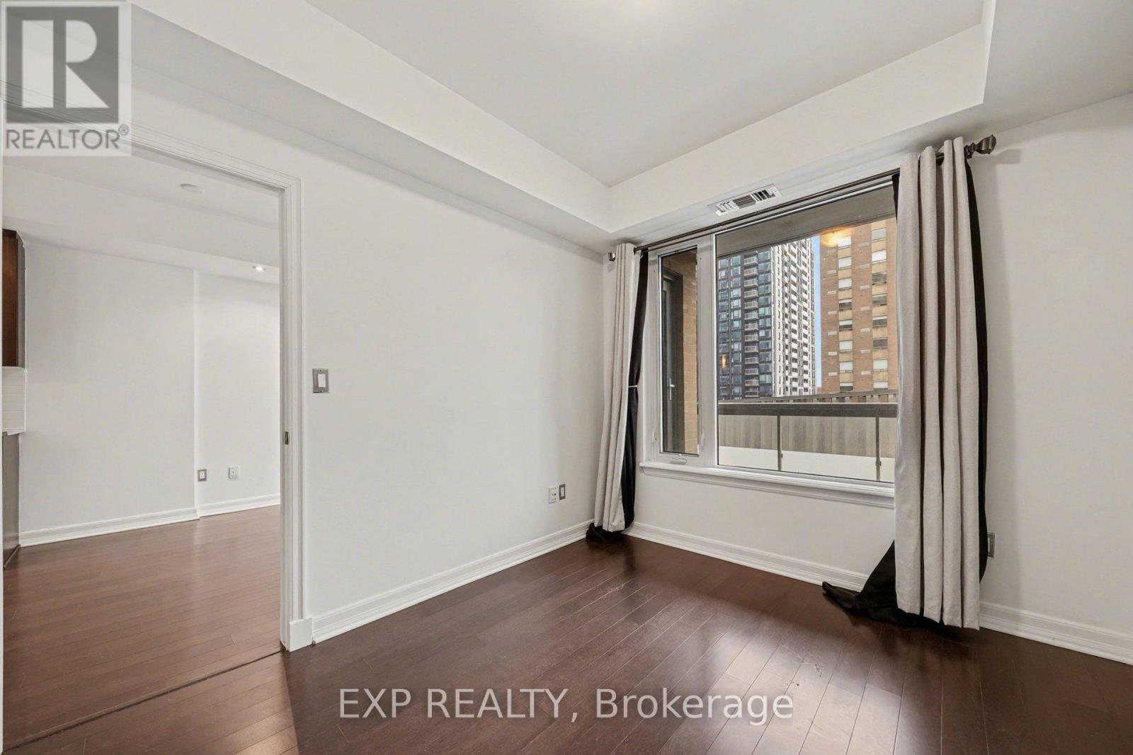 510 - 238 Besserer Street, Ottawa, Ontario  K1N 6B1 - Photo 14 - X12862424