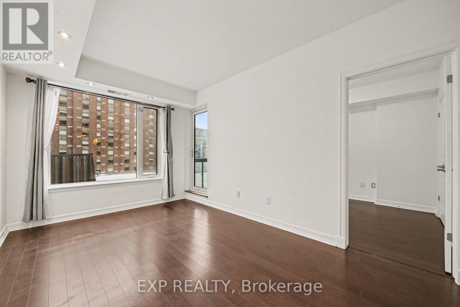 510 - 238 Besserer Street, Ottawa, Ontario  K1N 6B1 - Photo 3 - X12862424