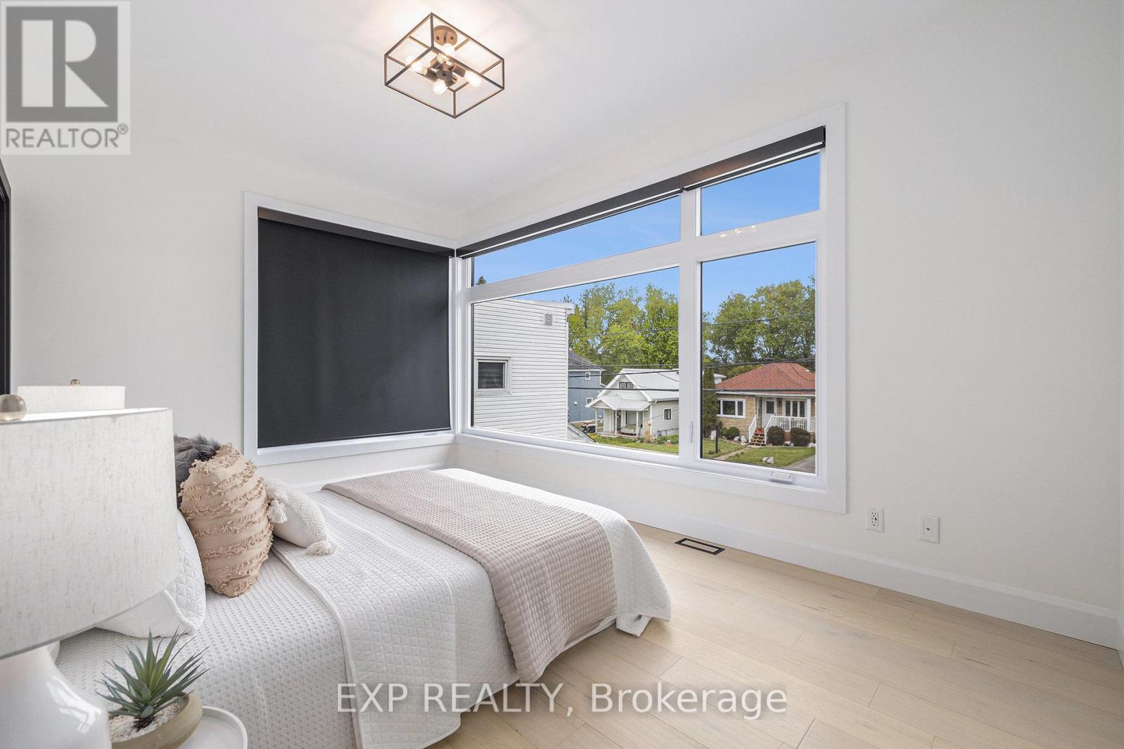 1056 Notre Dame Street, Russell, Ontario  K0A 1W0 - Photo 22 - X12862504