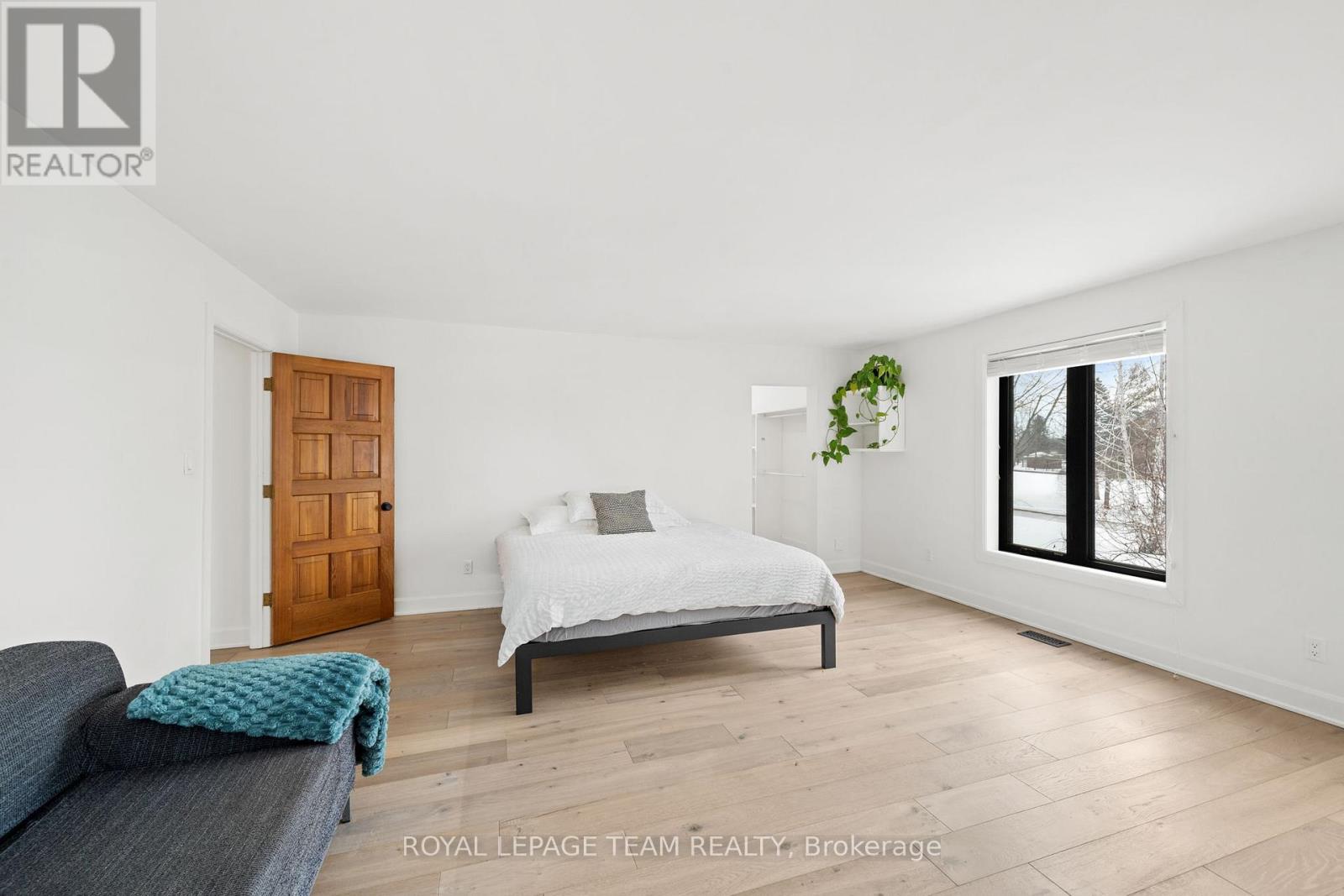 2070 River Road, Ottawa, Ontario  K4M 1B4 - Photo 25 - X12862516