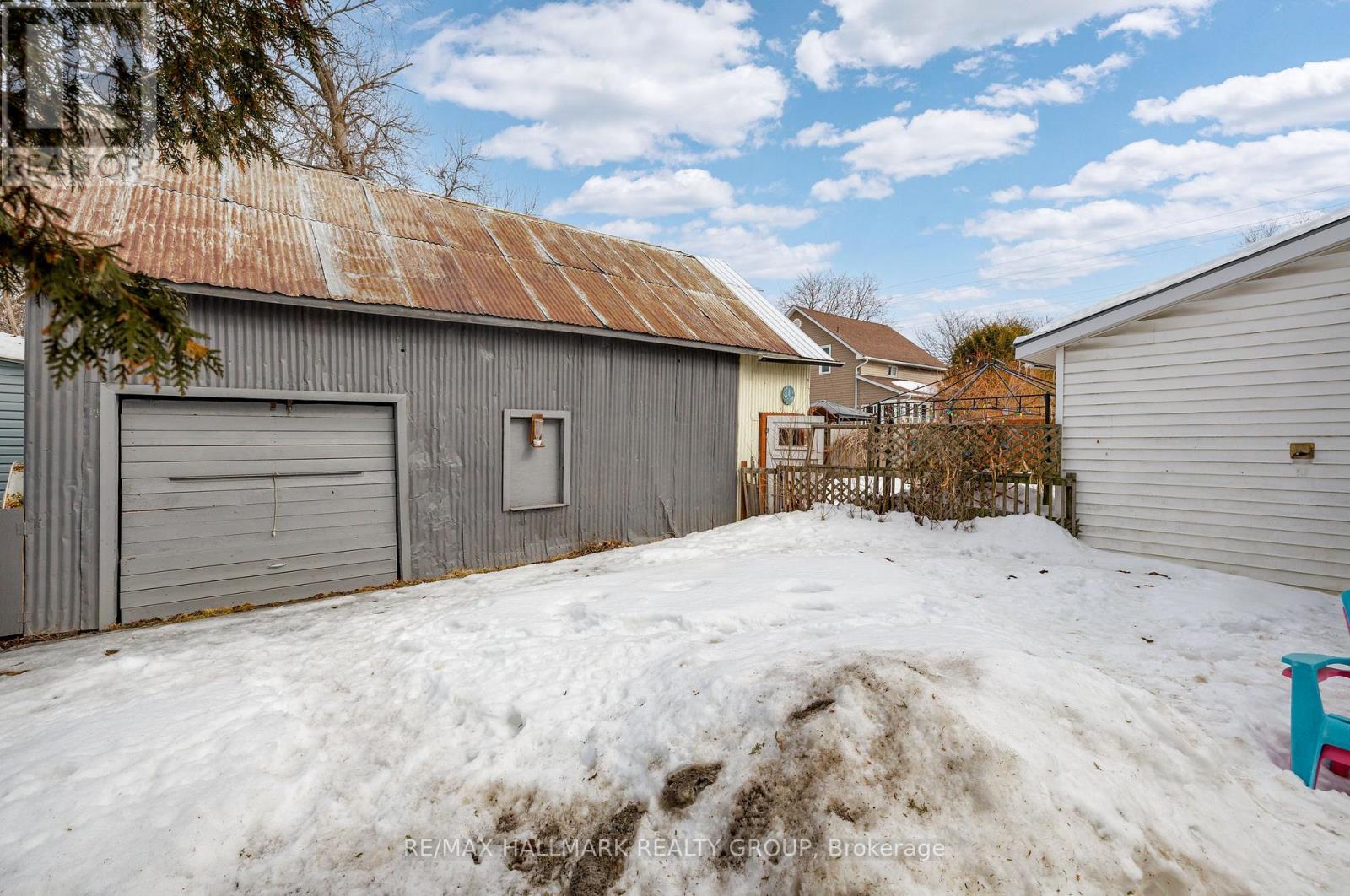 229 Gore Street E, Perth, Ontario  K7H 1K6 - Photo 34 - X12862550