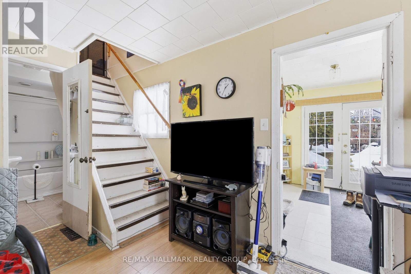 229 Gore Street E, Perth, Ontario  K7H 1K6 - Photo 9 - X12862550