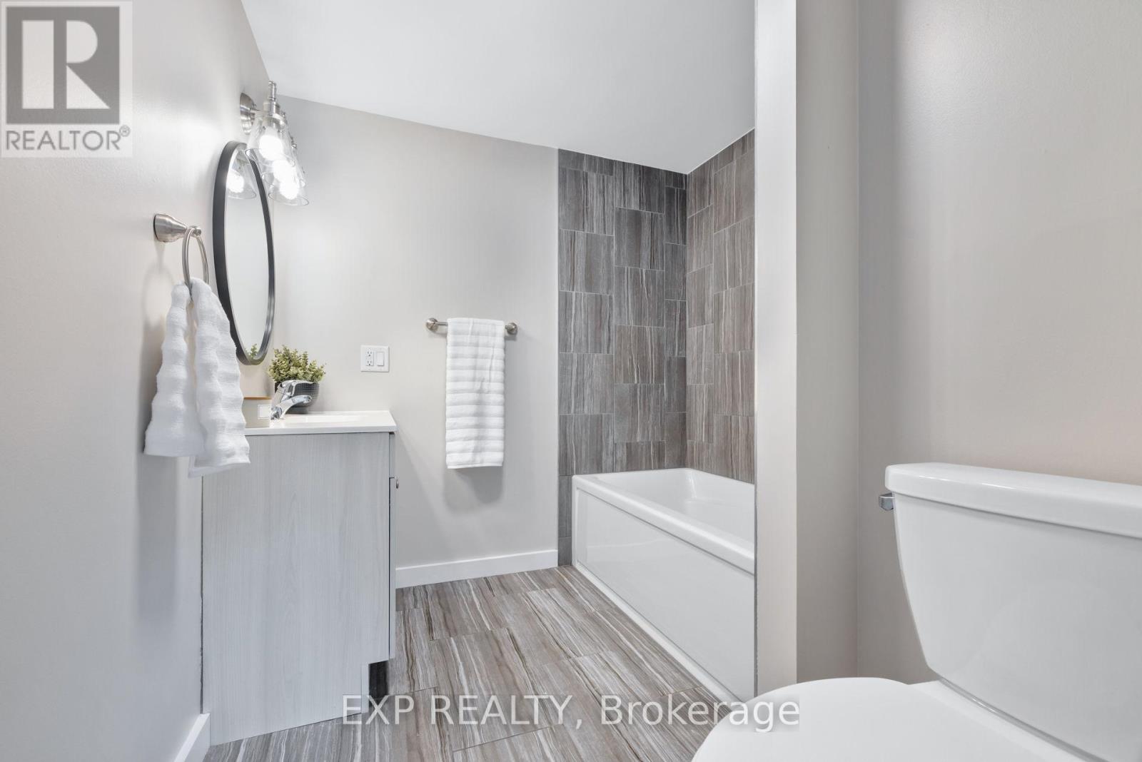 104 - 6470 Bilberry Drive, Ottawa, Ontario  K1C 4P1 - Photo 23 - X12862600