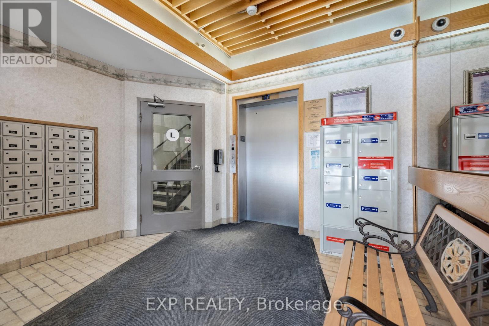 104 - 6470 Bilberry Drive, Ottawa, Ontario  K1C 4P1 - Photo 3 - X12862600