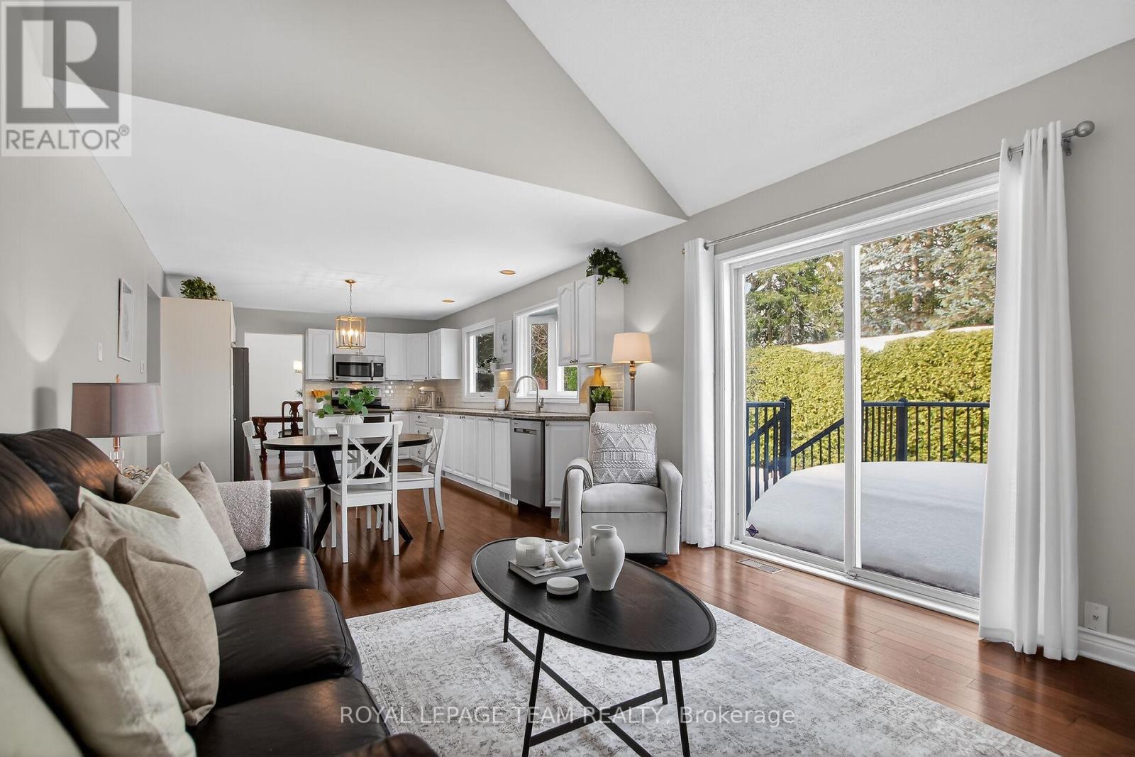 22 Renshaw Avenue, Ottawa, Ontario  K2S 1G9 - Photo 16 - X12862616