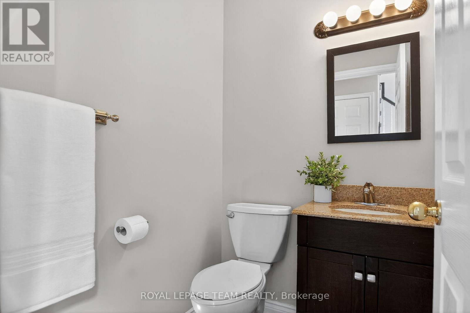 22 Renshaw Avenue, Ottawa, Ontario  K2S 1G9 - Photo 17 - X12862616