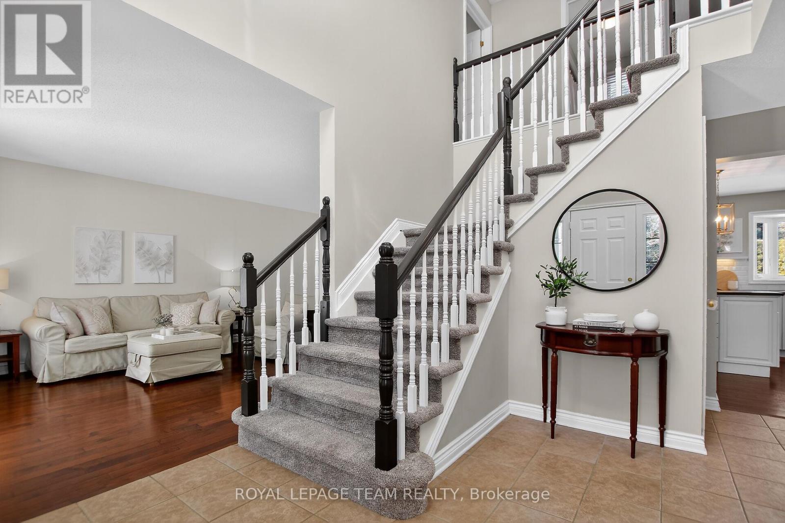 22 Renshaw Avenue, Ottawa, Ontario  K2S 1G9 - Photo 19 - X12862616