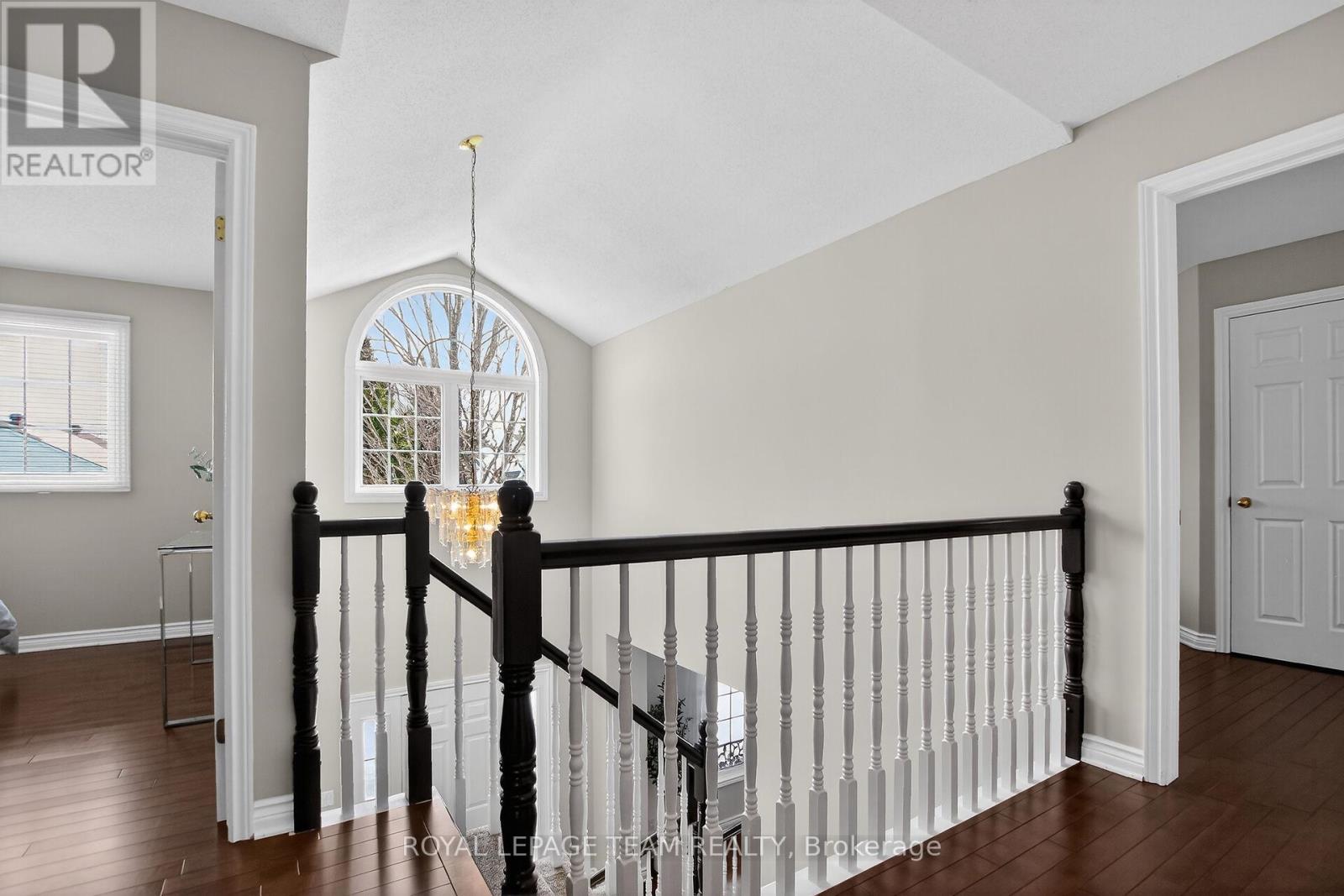 22 Renshaw Avenue, Ottawa, Ontario  K2S 1G9 - Photo 20 - X12862616