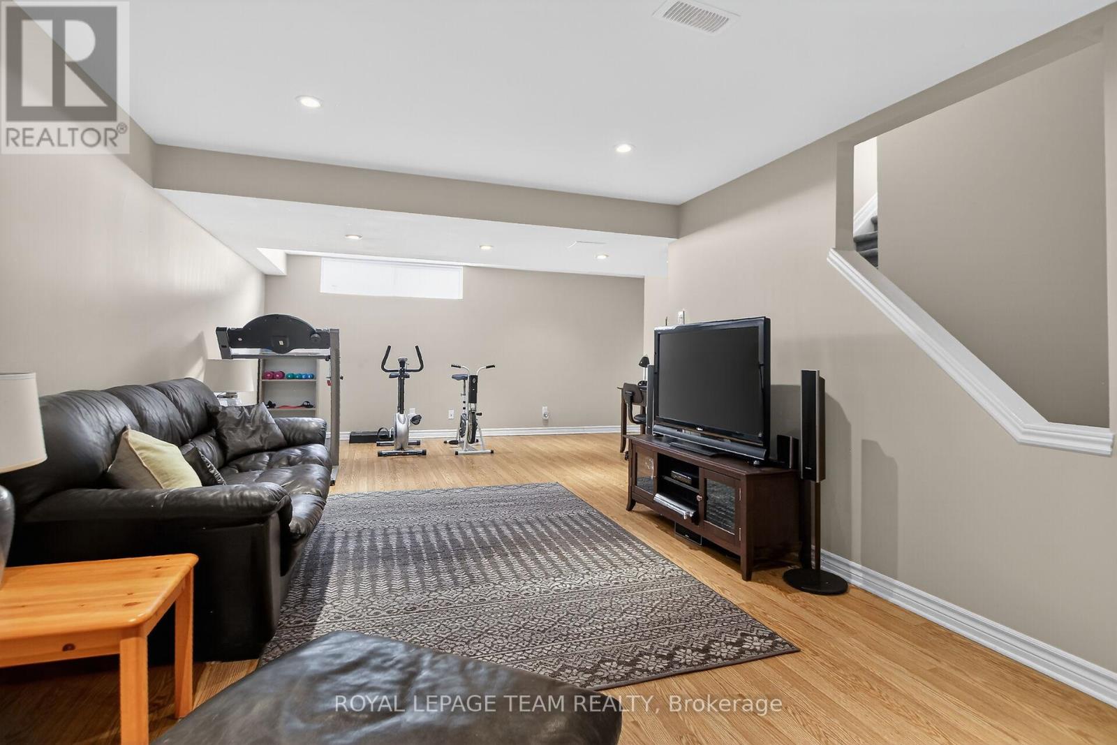 22 Renshaw Avenue, Ottawa, Ontario  K2S 1G9 - Photo 33 - X12862616