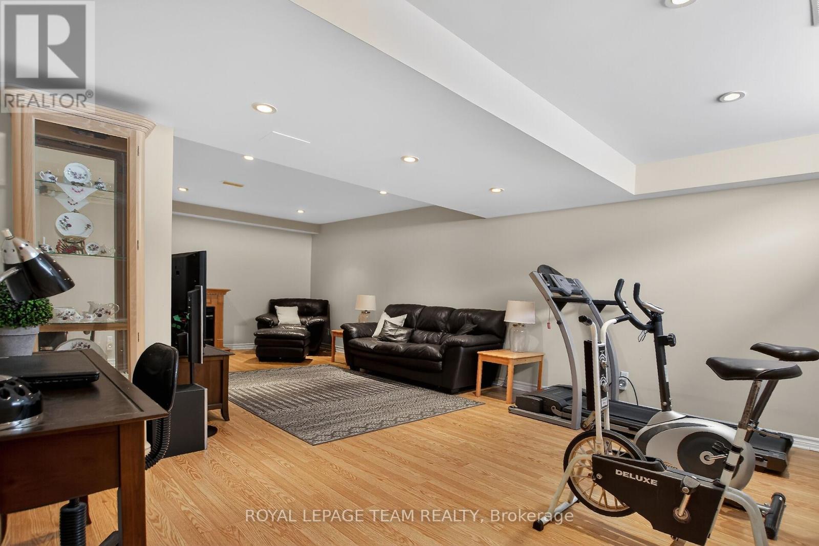 22 Renshaw Avenue, Ottawa, Ontario  K2S 1G9 - Photo 35 - X12862616