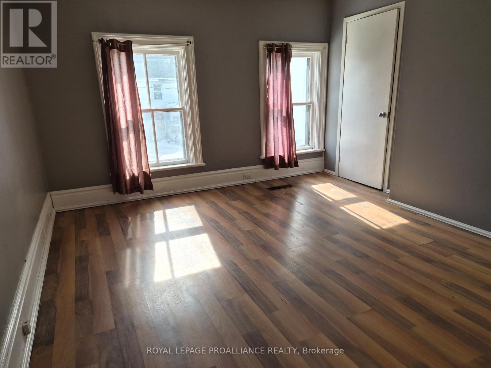 2 - 82 Pearl Street W, Brockville, Ontario  K6V 4B9 - Photo 8 - X12862476